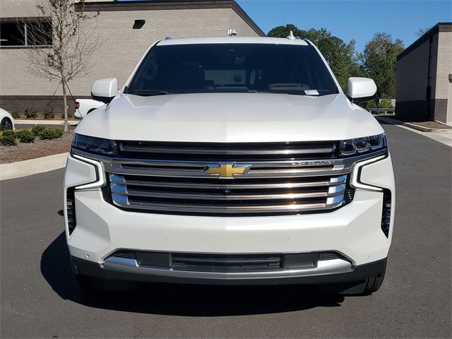 2021 Chevrolet Suburban High Country photo 2