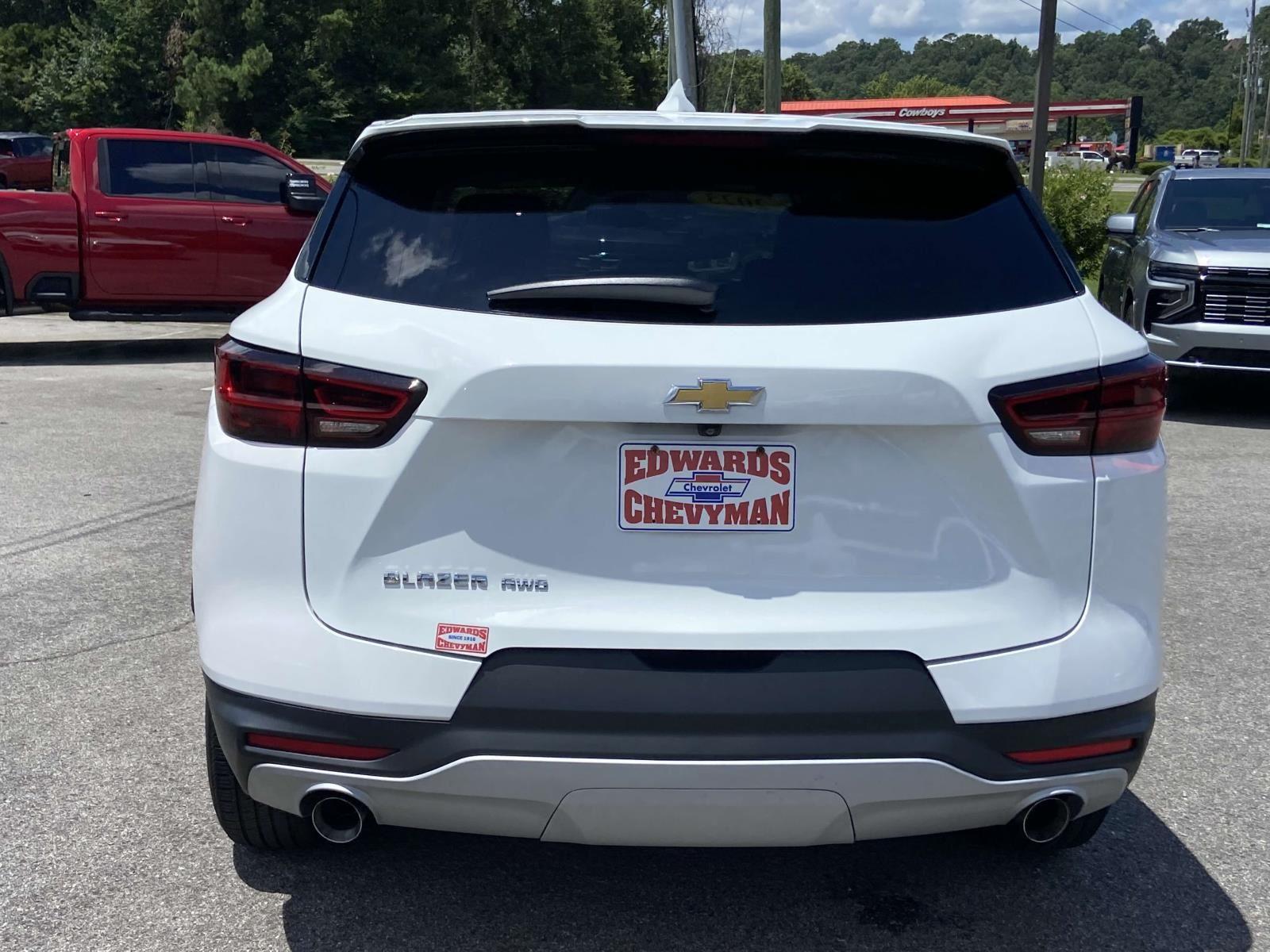 2023 Chevrolet Blazer 2LT photo 25