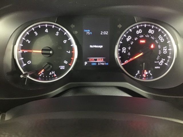 2021 Toyota RAV4 LE photo 13