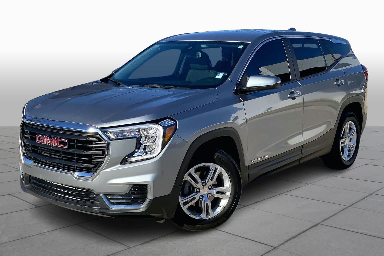 2023 GMC Terrain SLE's photo