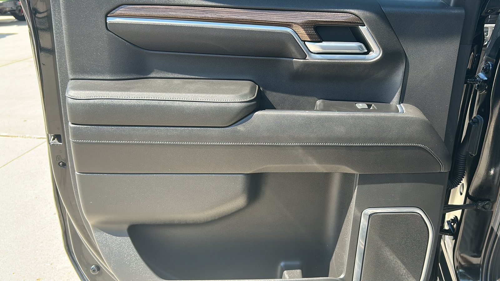 2022 Chevrolet Silverado 1500 RST photo 31