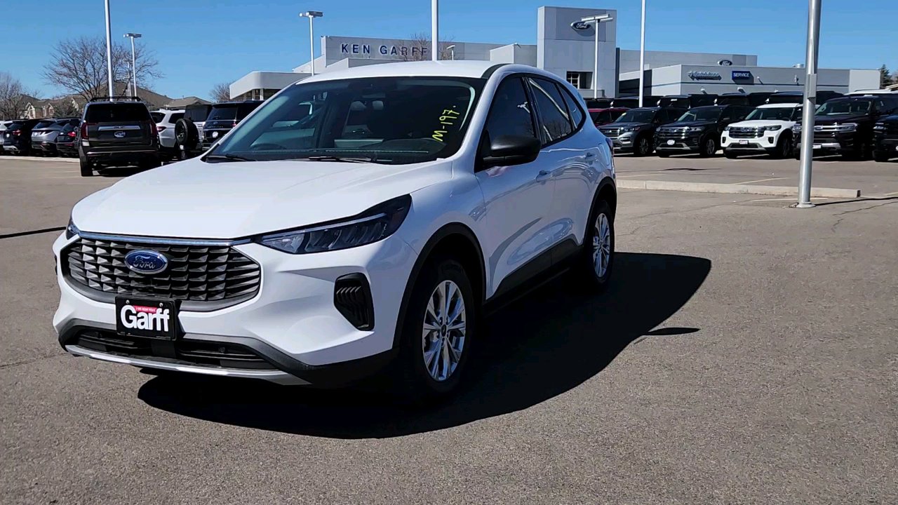 2025 Ford Escape Active photo 3