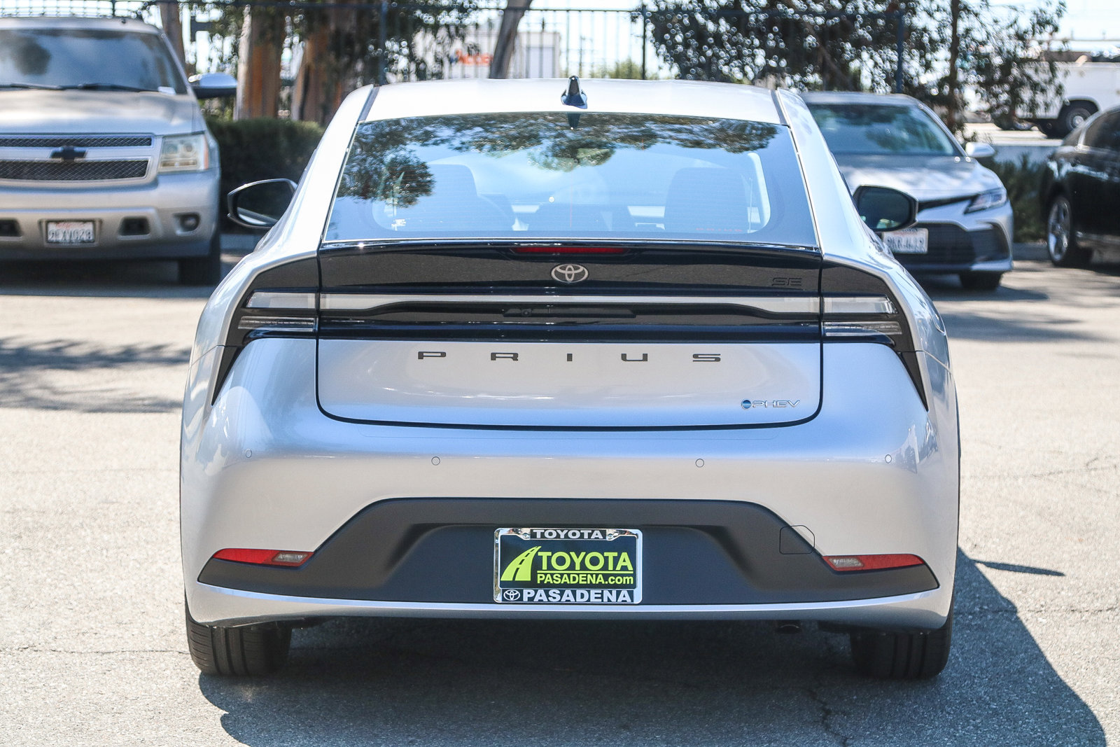 2026 Toyota Prius Plug-in Hybrid SE photo 7