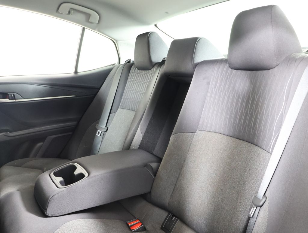 2025 Toyota Camry LE photo 12