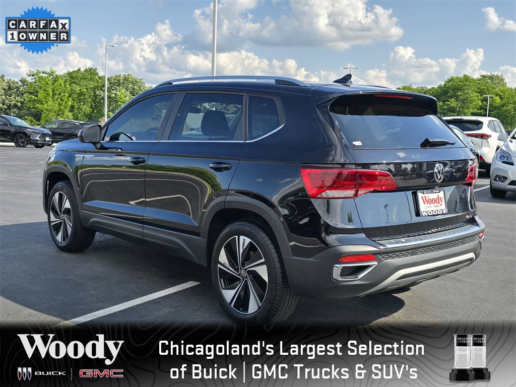2024 Volkswagen Taos SE photo 6