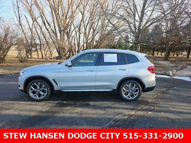 2021 BMW X3 30i's photo