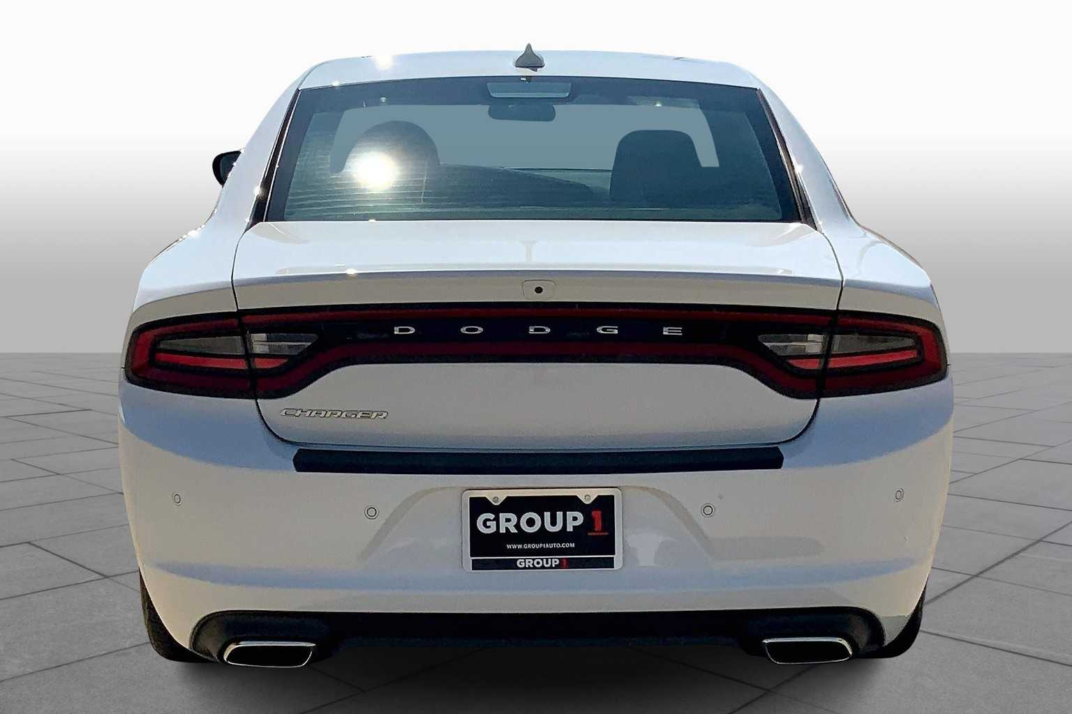 2023 Dodge Charger SXT photo 4