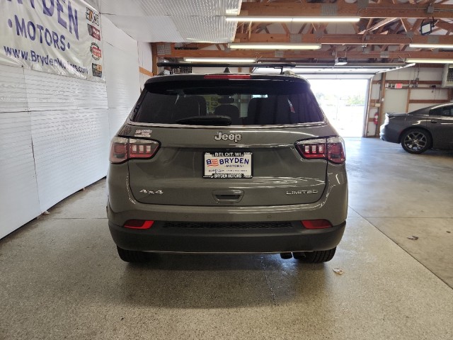 2019 Jeep Compass Limited photo 2