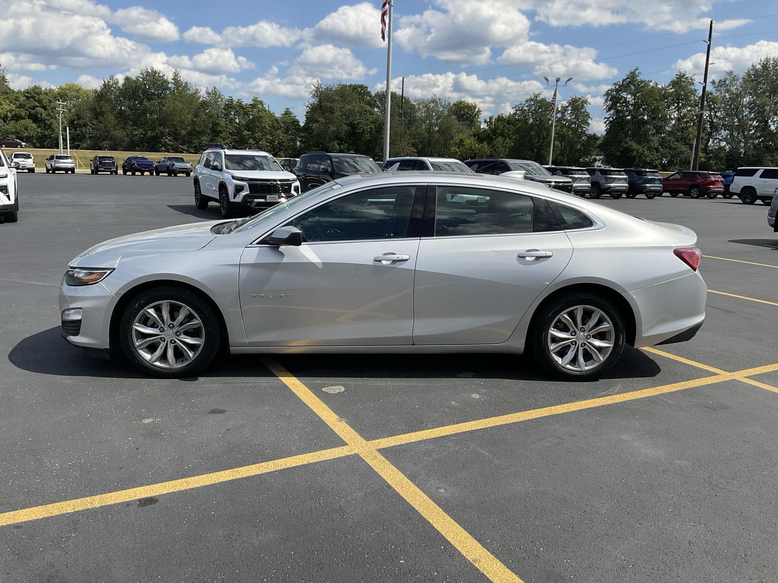 2022 Chevrolet Malibu 1LT photo 4
