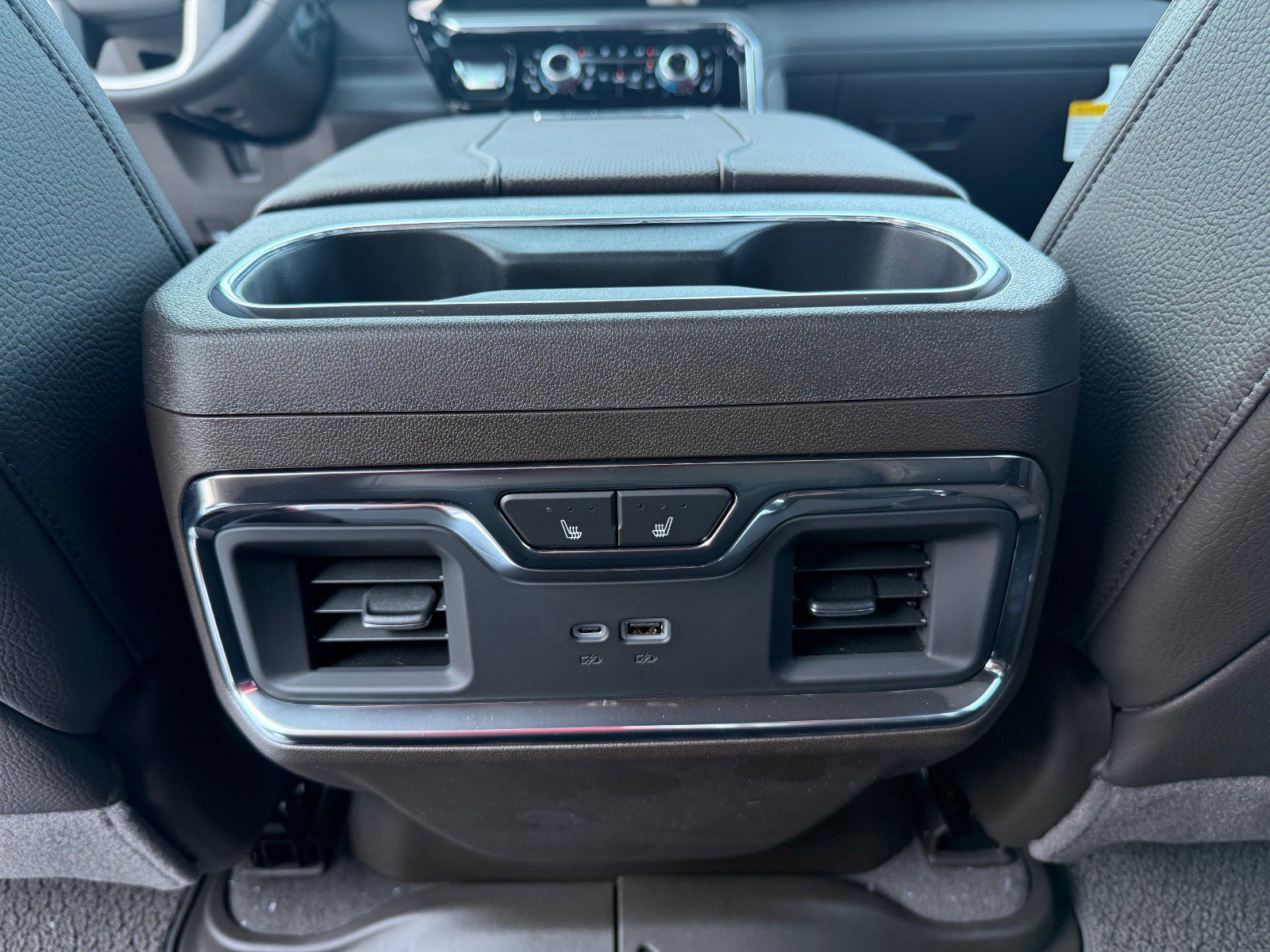 2025 Gmc Sierra 2500 HD Denali photo 14