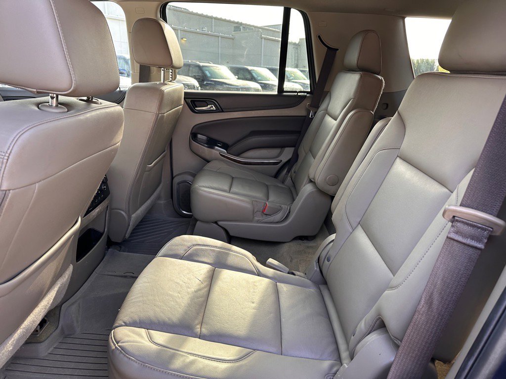 2017 Chevrolet Tahoe LT photo 14