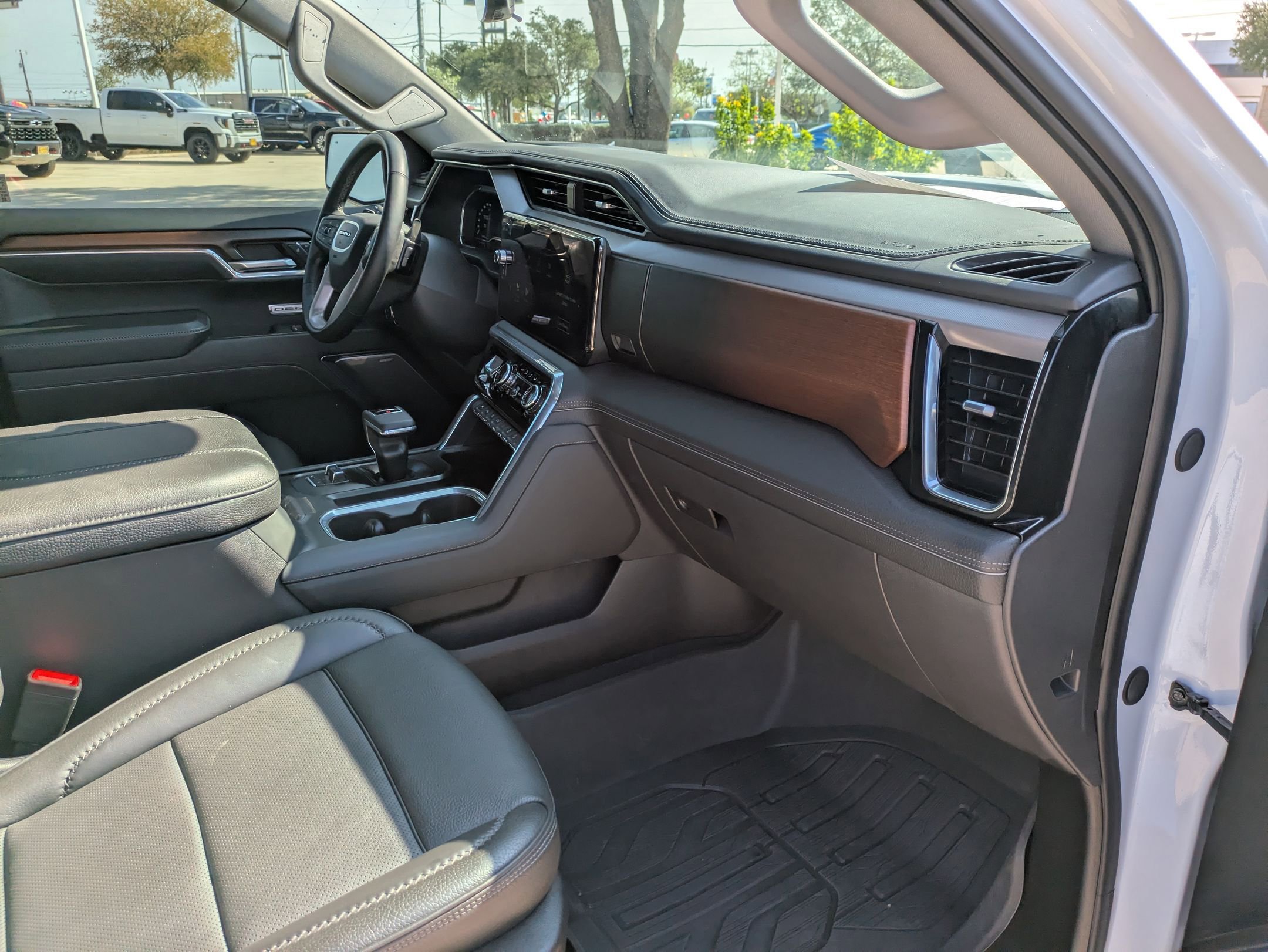 2024 Gmc Sierra 1500 Denali photo 29
