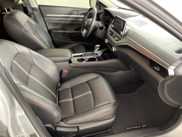 2023 Nissan Altima 2.5 SR photo 40
