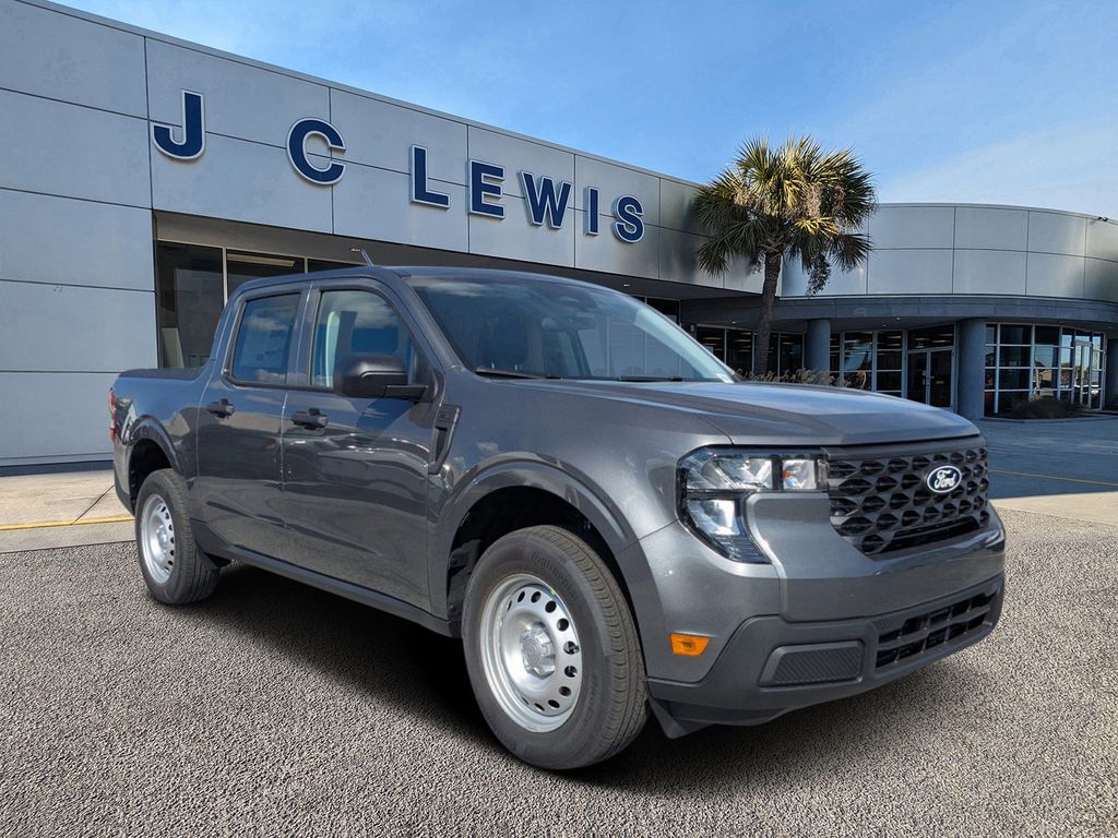 2025 Ford Maverick XL's photo