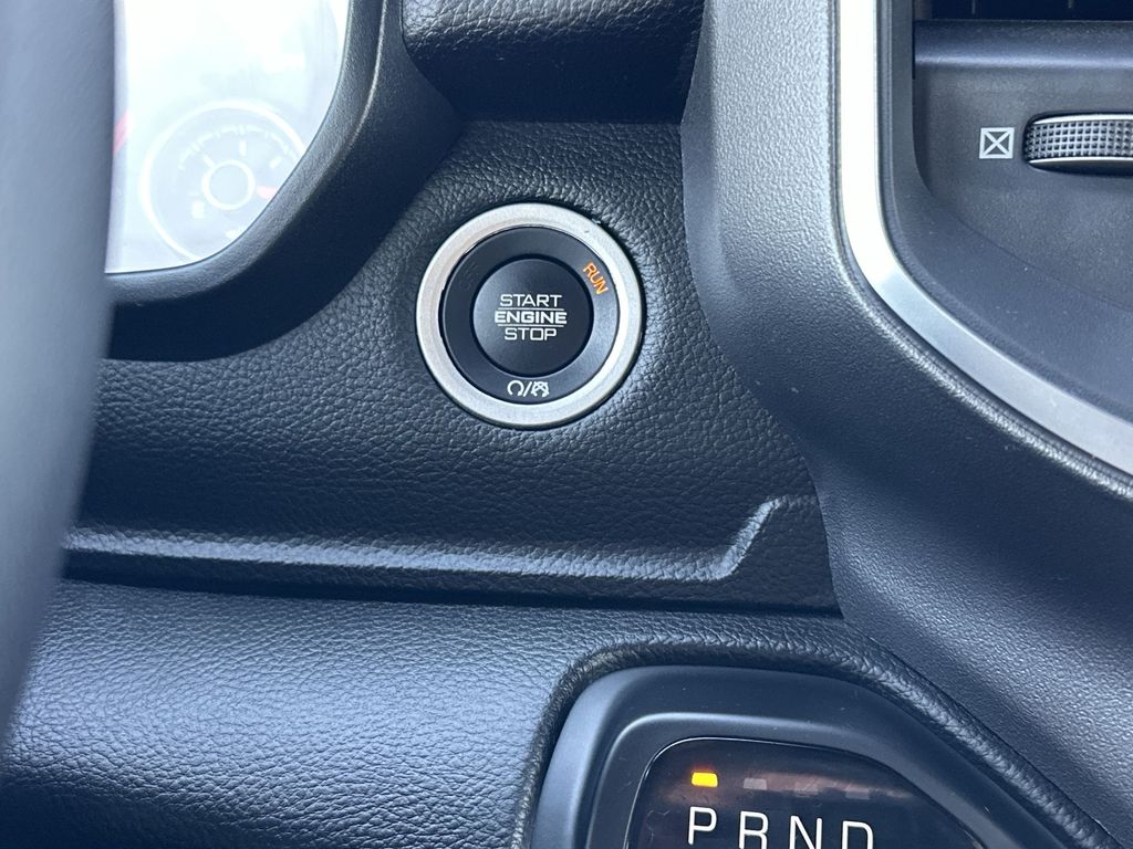 2025 Ram 1500 Big Horn Lone Star photo 18