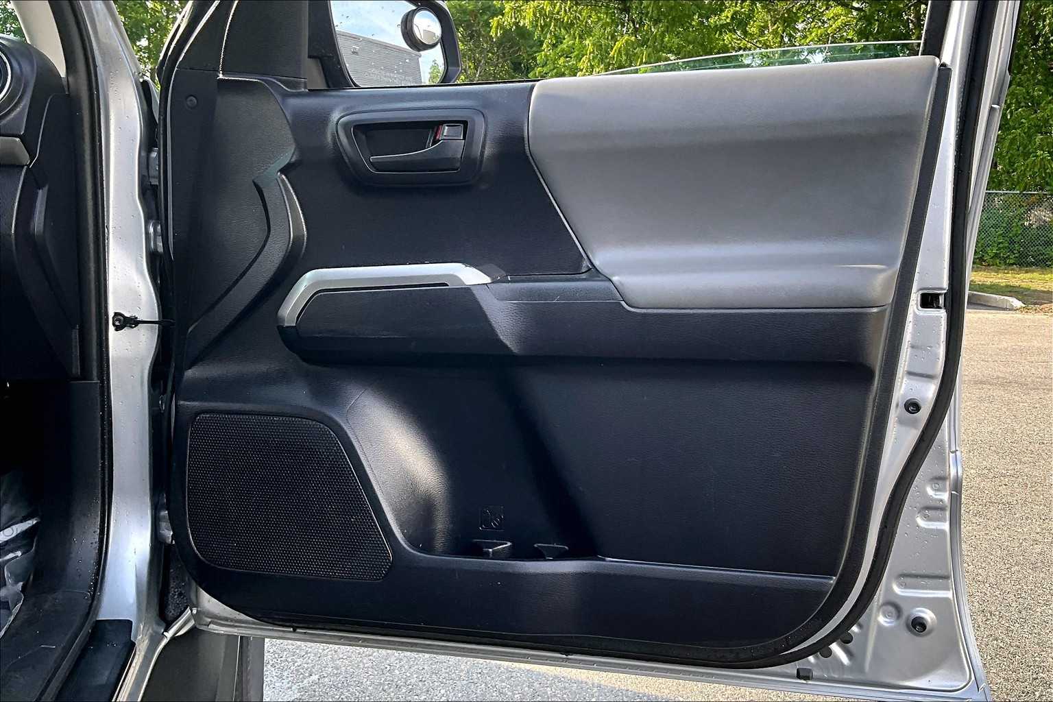 2020 Toyota Tacoma SR5 Double Cab V6 photo 22