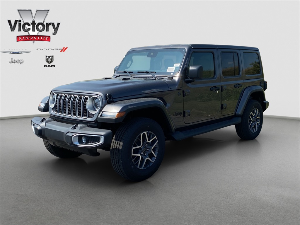 2025 Jeep Wrangler Sahara photo 3