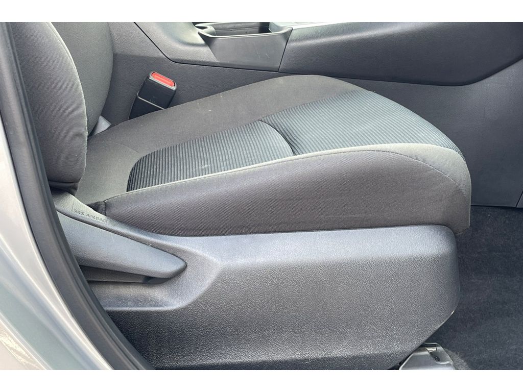 2024 Toyota RAV4 Hybrid LE photo 21
