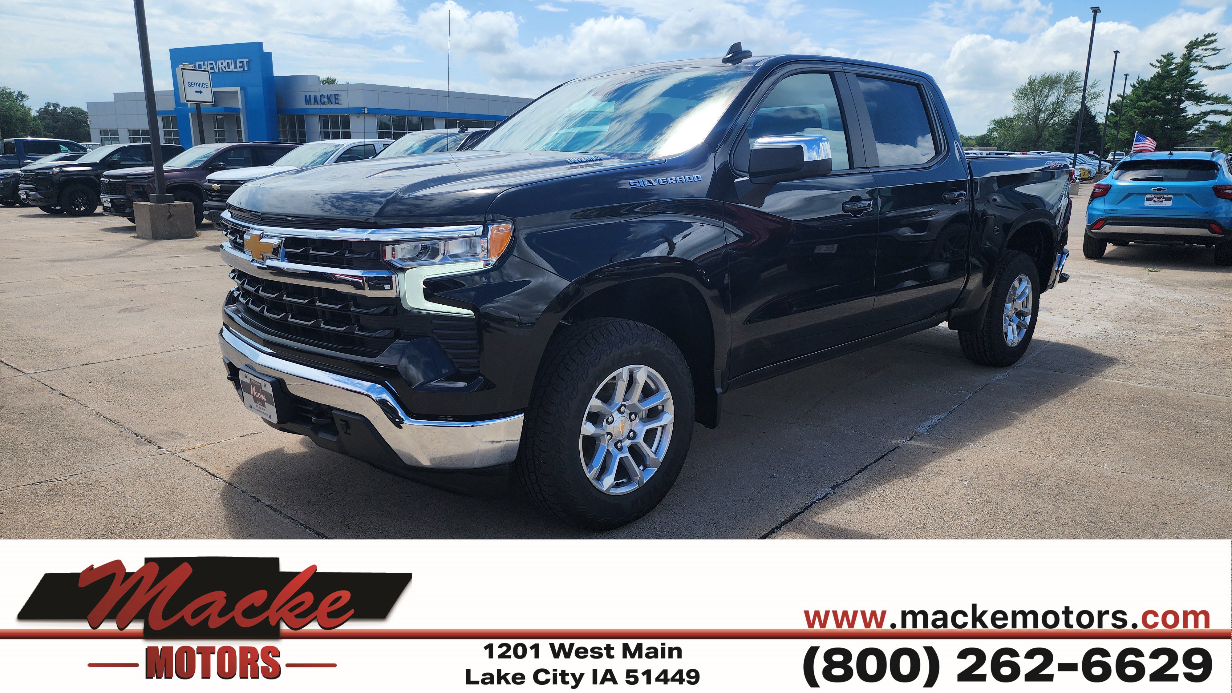 2025 Chevrolet Silverado 1500 LT's photo