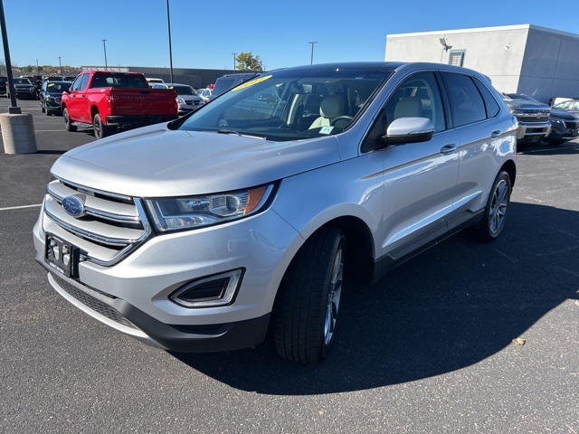 2017 Ford Edge Titanium photo 3