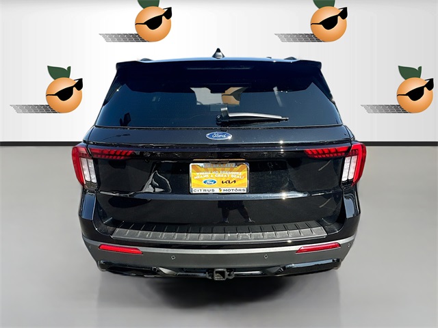 2025 Ford Explorer ST-Line photo 4