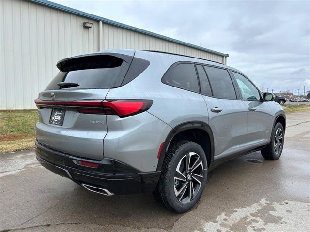 2025 Buick Enclave Sport Touring photo 2