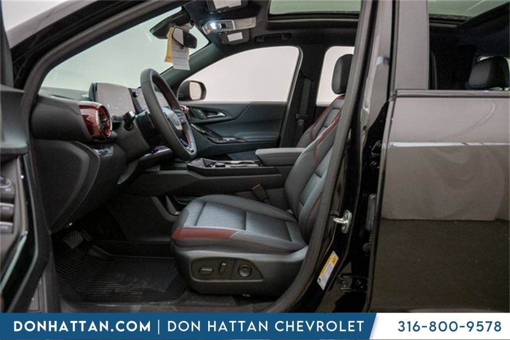 2026 Chevrolet Equinox RS photo 3