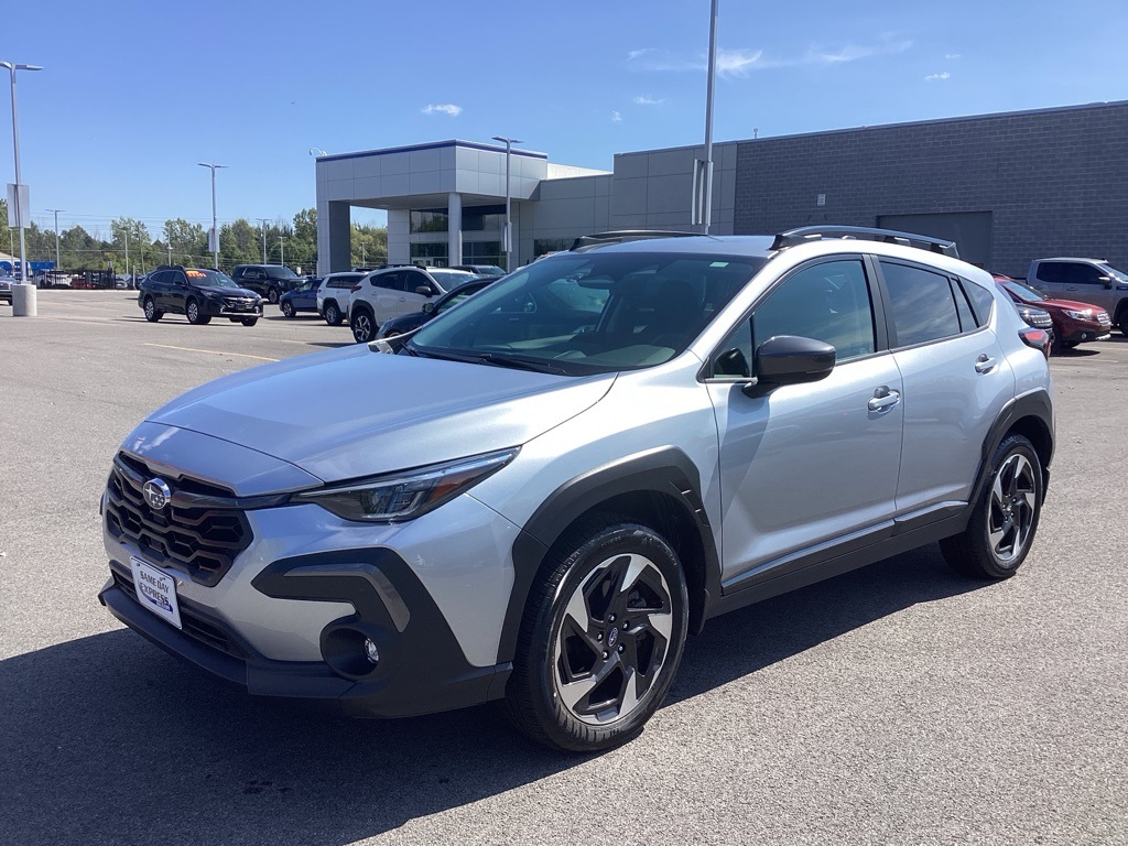 2025 Subaru Crosstrek Limited photo 4