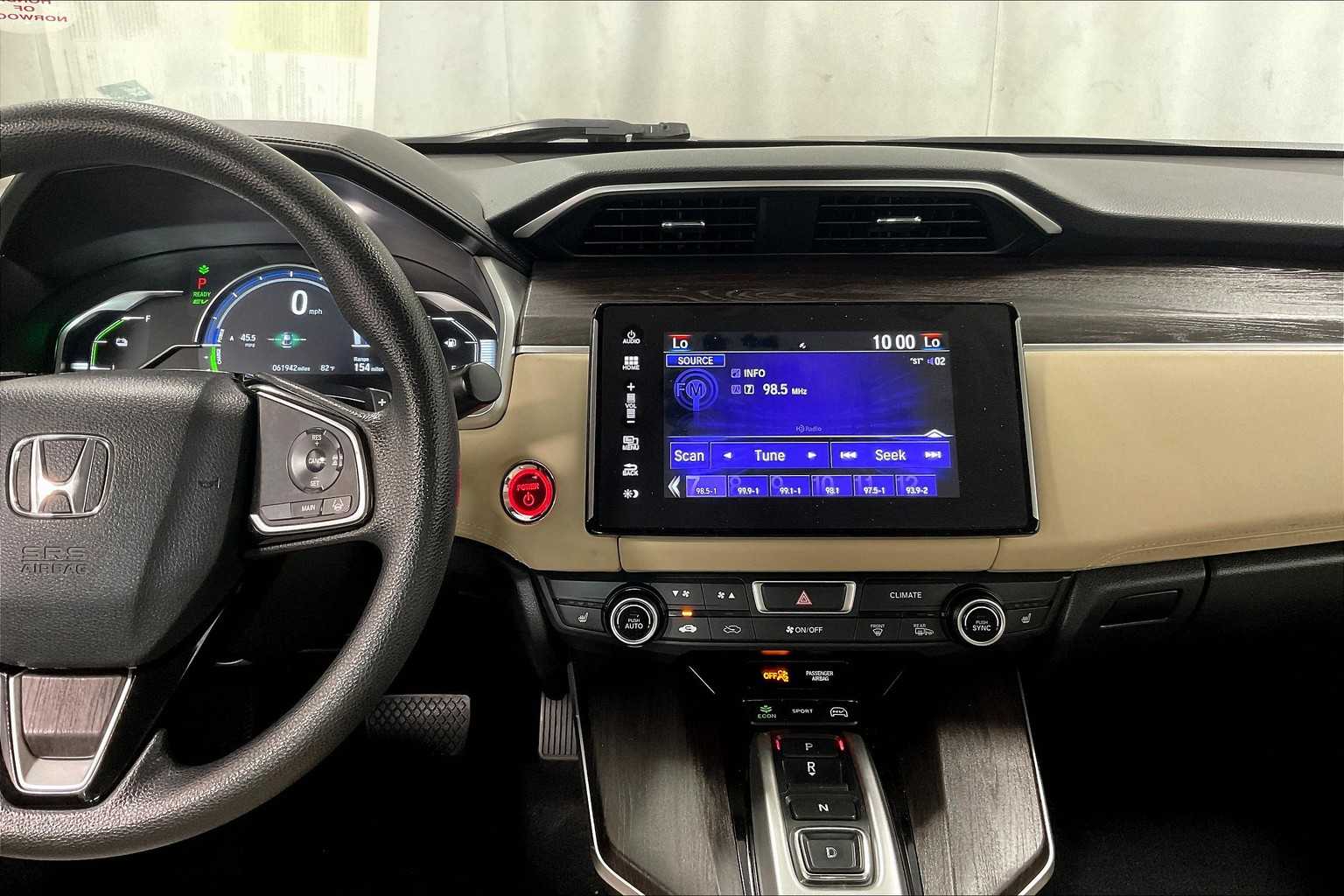 2018 Honda Clarity Plug-In Hybrid photo 16