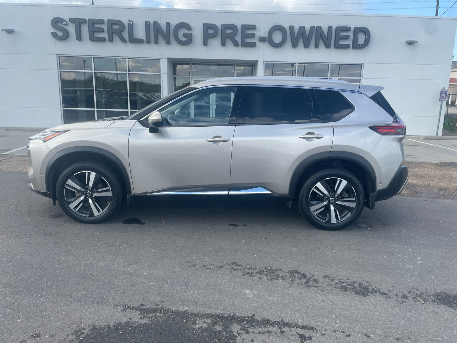 2021 Nissan Rogue Platinum