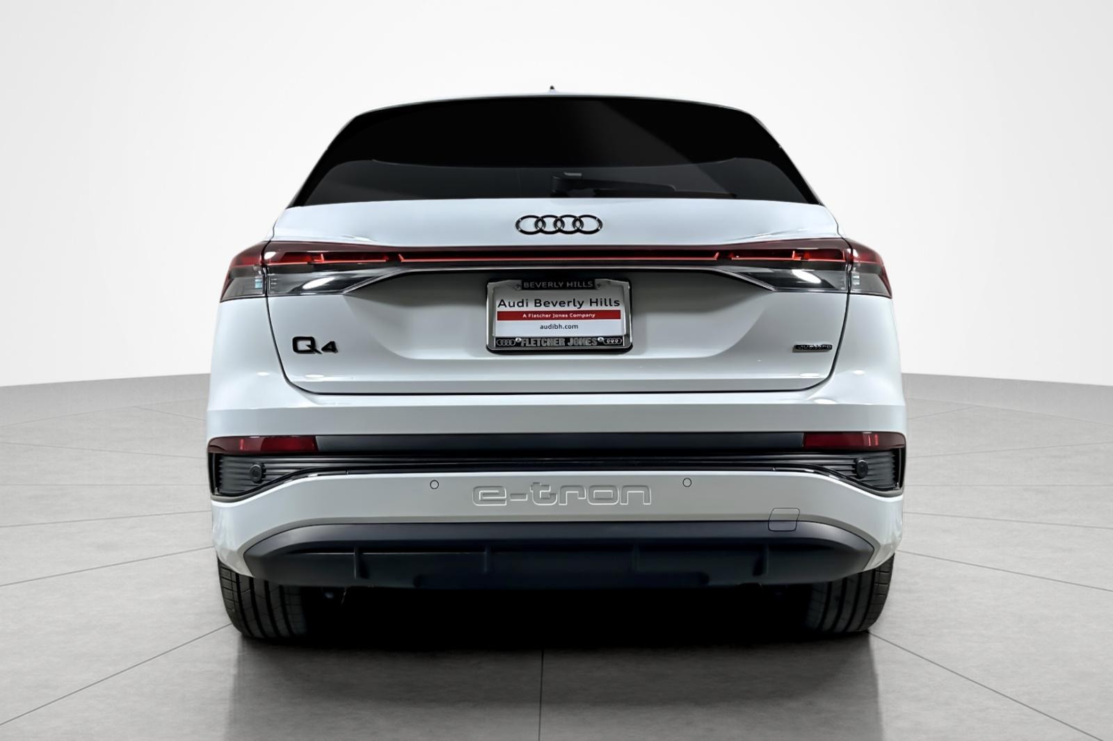 2024 Audi Q4 E-tron Premium Plus 55 photo 4