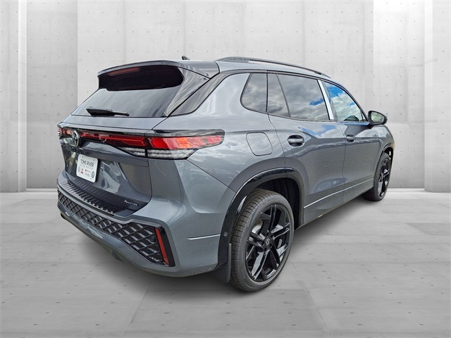 2025 Volkswagen Tiguan SE R-Line Black photo 4