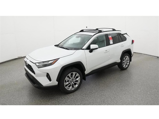 2025 Toyota RAV4 XLE Premium's photo