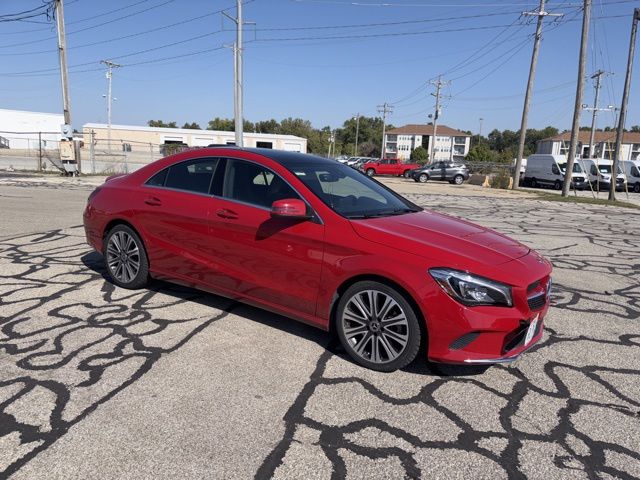 2019 Mercedes Benz CLA 250 4MATIC photo 2