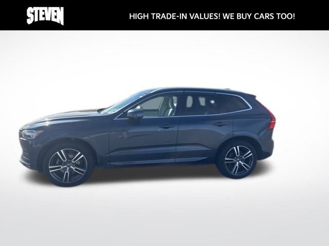 2020 Volvo XC60 T5 Momentum photo 3