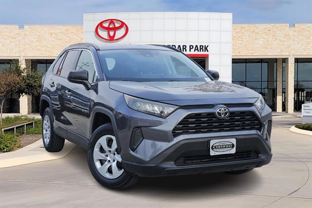 2020 Toyota RAV4 LE