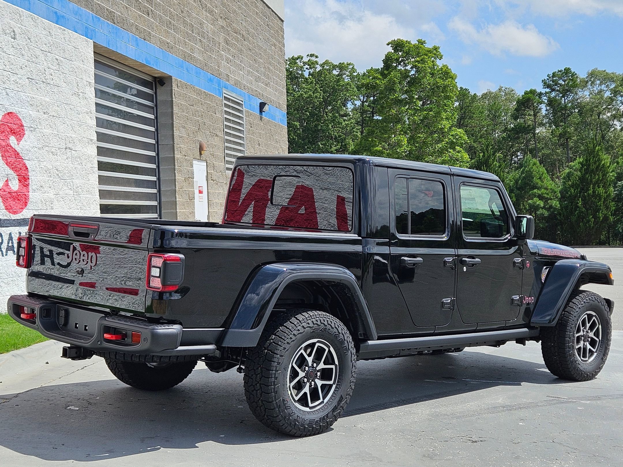2025 Jeep Gladiator Rubicon photo 6