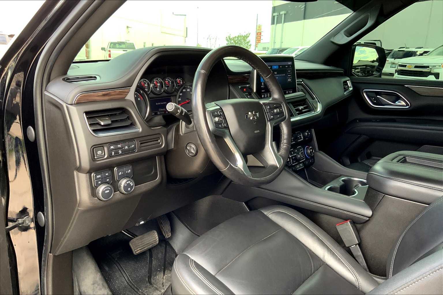 2021 Chevrolet Tahoe Z71 photo 14