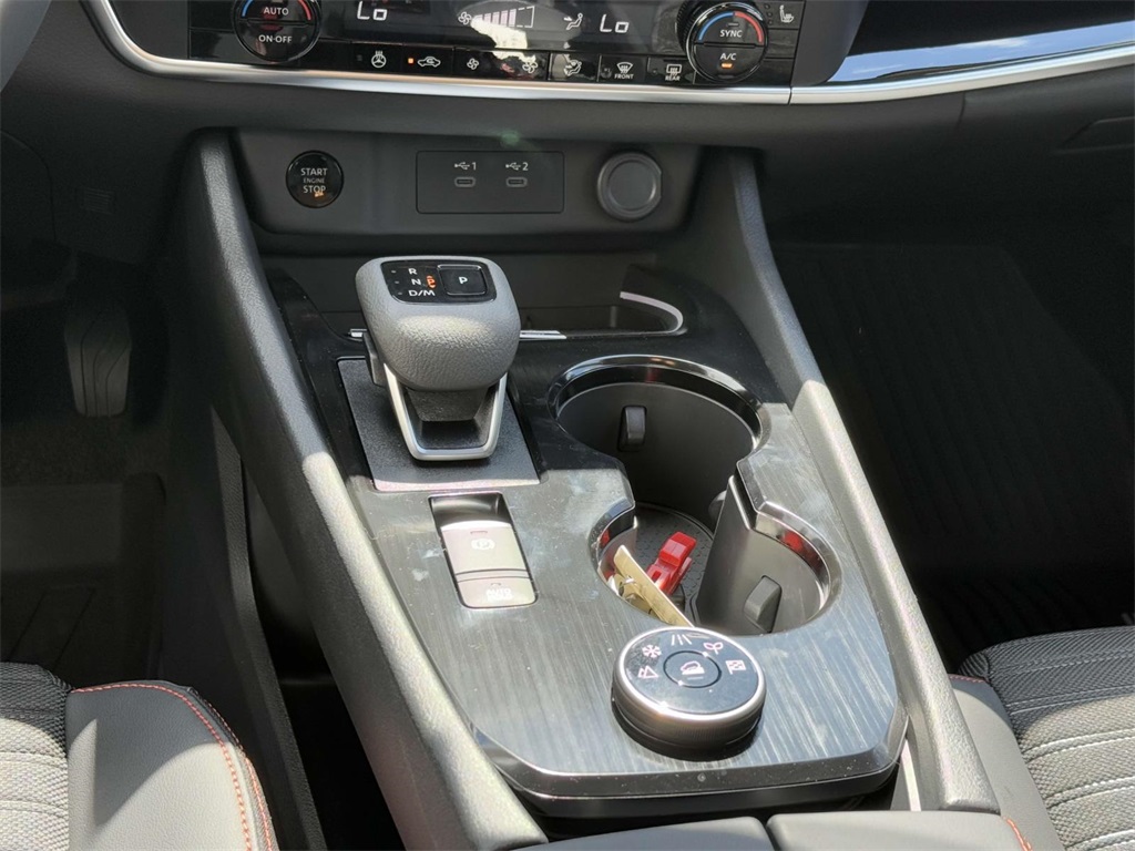 2026 Nissan Rogue SV photo 24