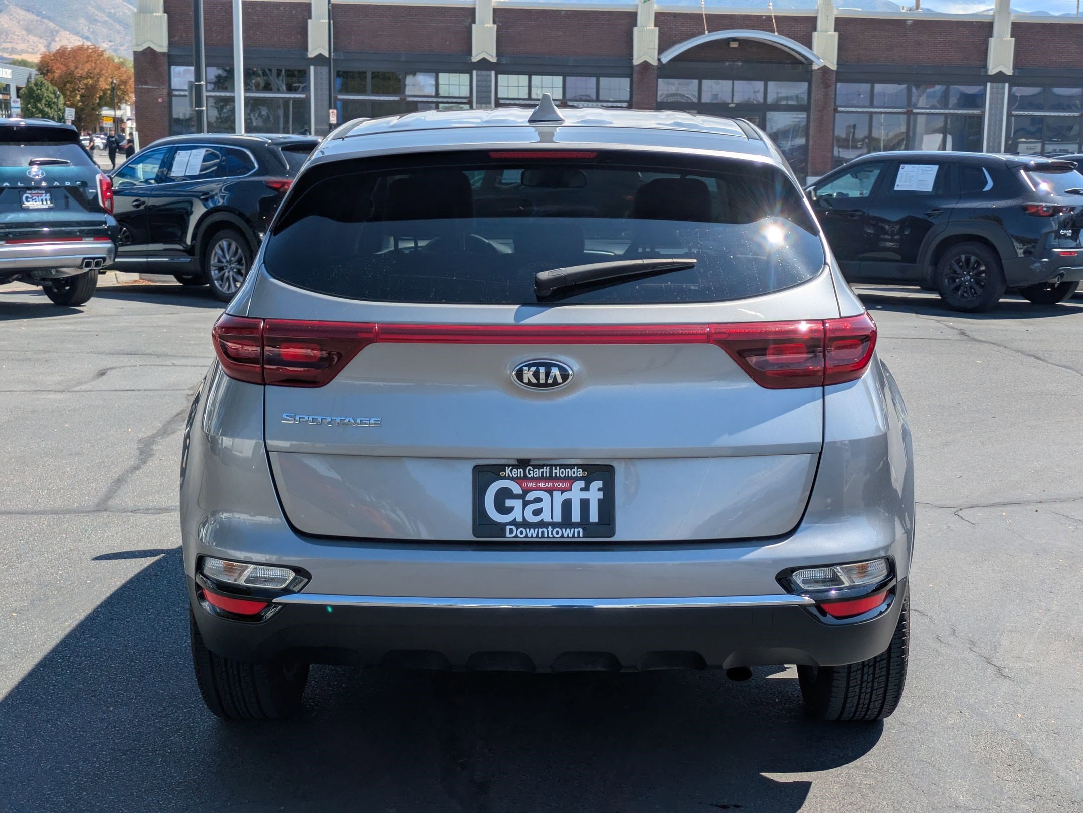 2022 Kia Sportage LX photo 2