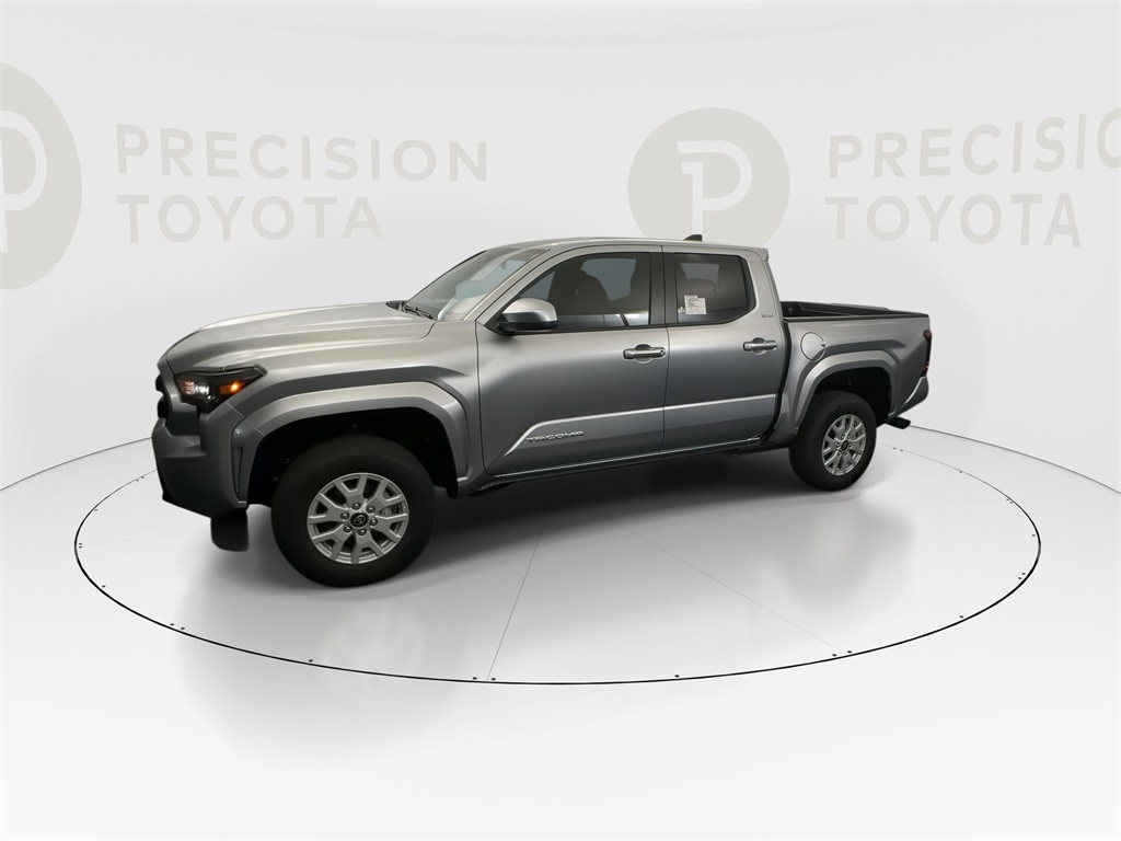 2025 Toyota Tacoma SR5 4x4 Double Cab photo 5