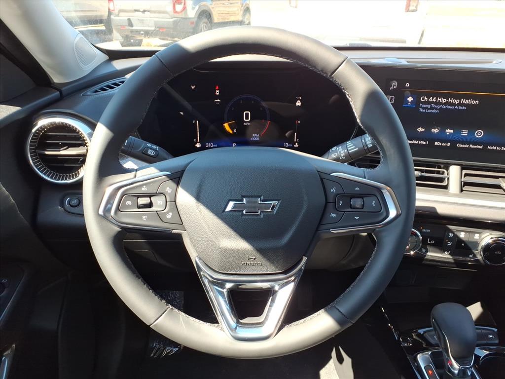 2025 Chevrolet Trax ACTIV photo 13