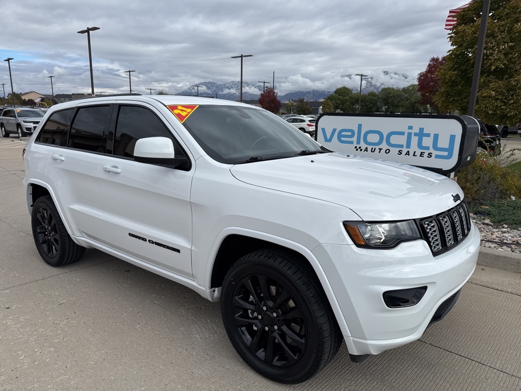 2021 Jeep Grand Cherokee Laredo X's photo