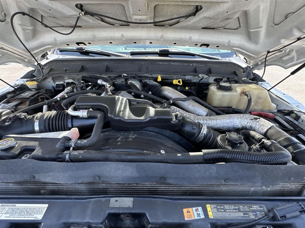 2014 Ford F-550 photo 22