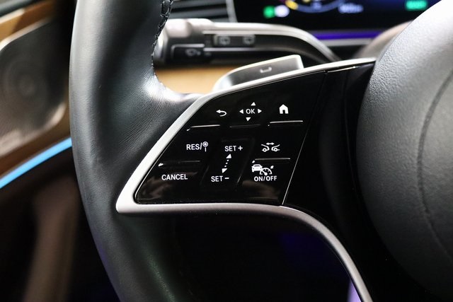 2024 Mercedes Benz GLE 4MATIC photo 3