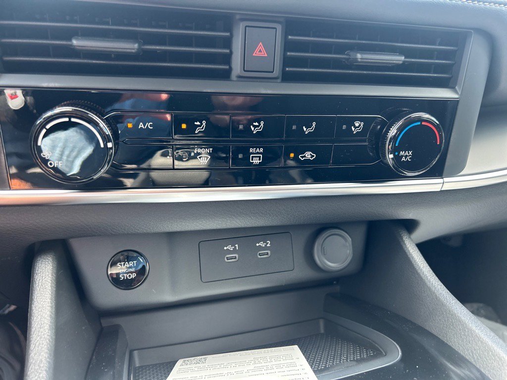 2026 Nissan Rogue S photo 6