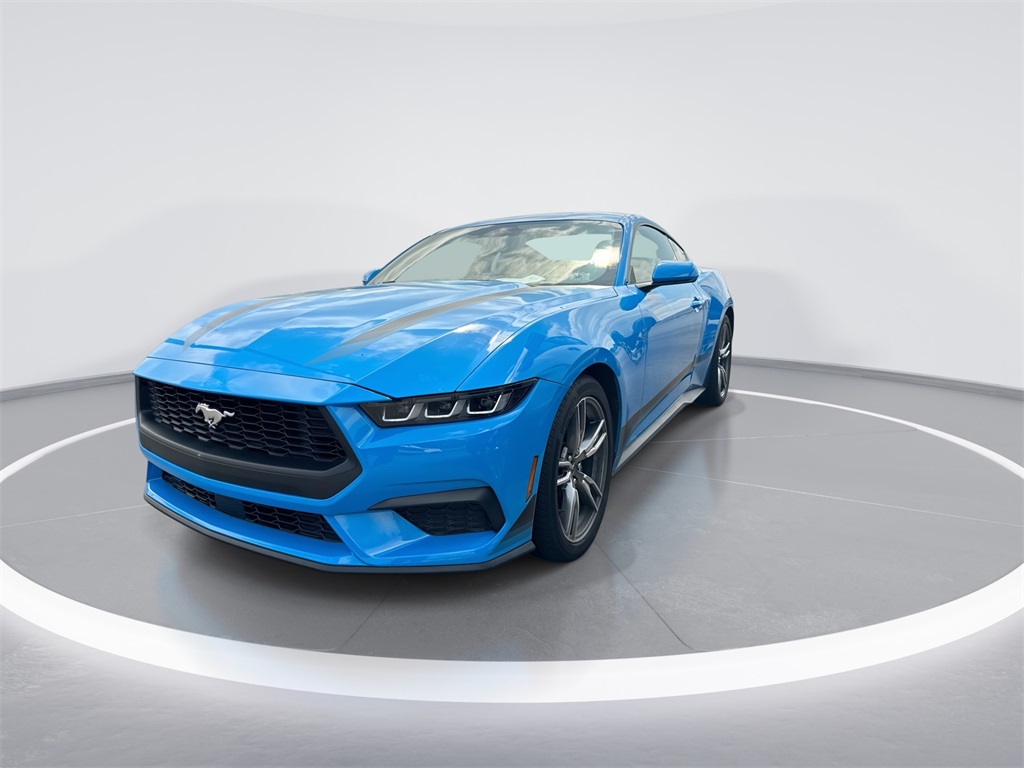 2025 Ford Mustang EcoBoost photo 4