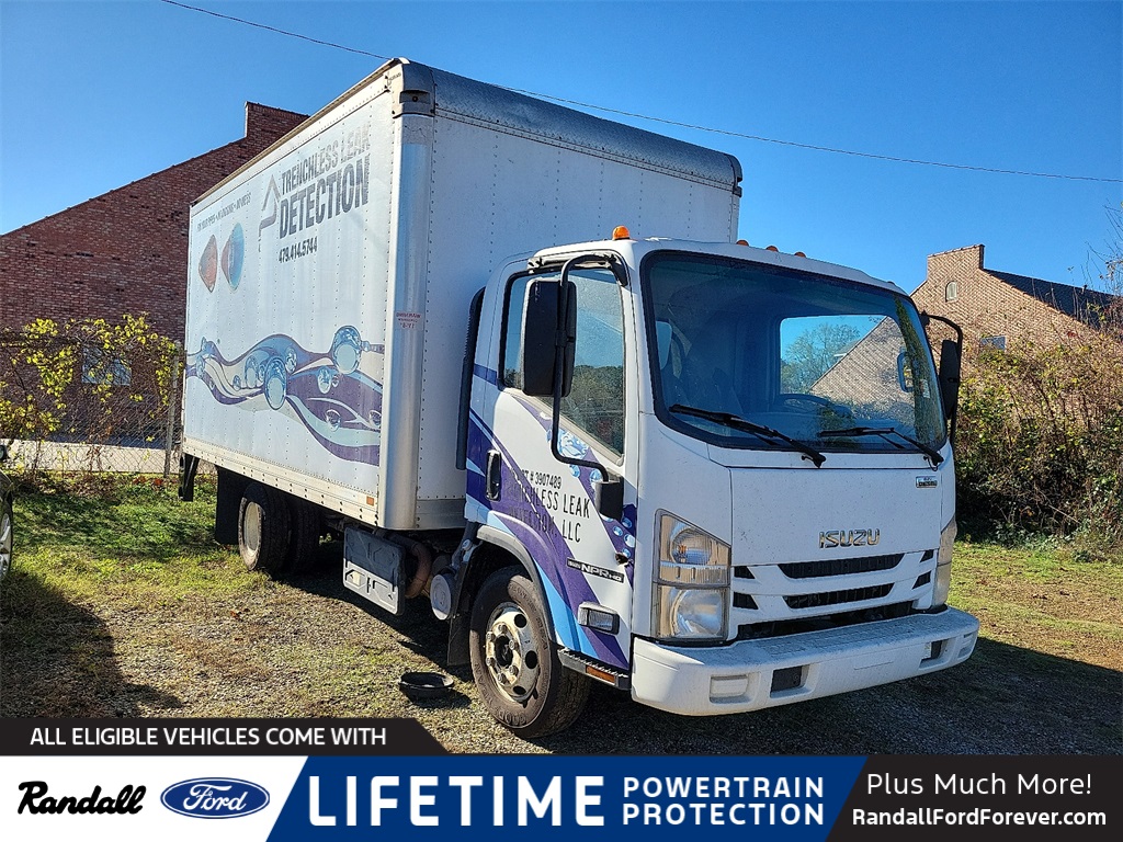 2016 Isuzu NPR HD's photo