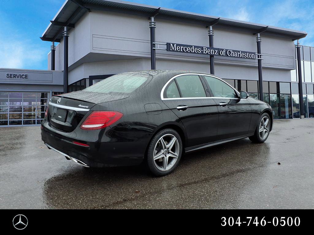 2018 Mercedes Benz E 300 4MATIC photo 2