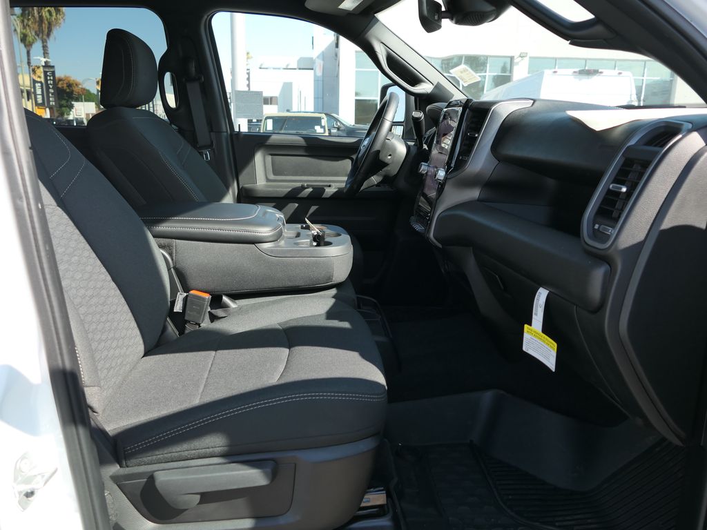 2025 Ram 2500 Tradesman photo 27